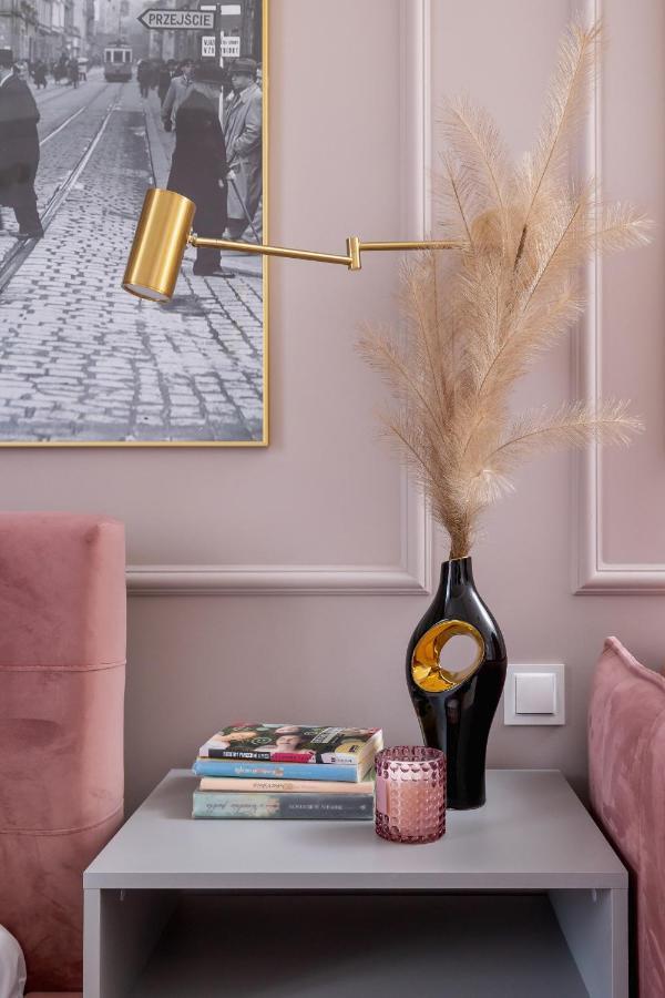 Starowislna Elegant Apartment With Air Conditioning Kazimierz Cracow By Renters Prestige Cracovie Extérieur photo